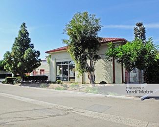 Photo 4 of Baker Fairview Self Storage - 2955 Fairview Road, Costa Mesa, CA