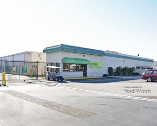 Photo 2 of Extra Space Storage - 3592 Cerritos Avenue, Los Alamitos, CA