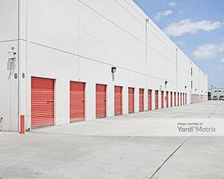 Photo 4 of Public Storage - 1012 South Maple Avenue, Montebello, CA