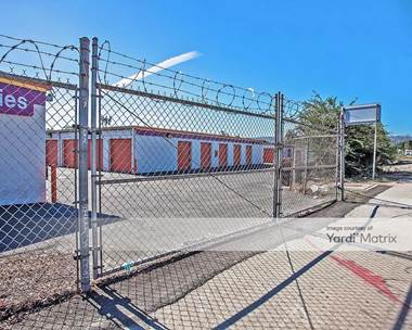 Storage Units for Rent available at 13822 East Valley Blvd, La Puente, CA 91746