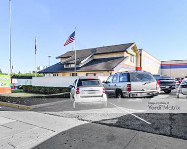 Storage Units for Rent available at 8160 East Rosecrans Avenue, Paramount, CA 90723