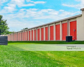 Photo 3 of Public Storage - 2818 Merrilee Drive, Fairfax, VA