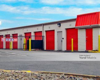 Photo 4 of Public Storage - 11334 Lee Hwy, Fairfax, VA
