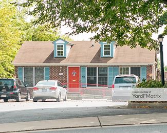 Photo 2 of Fort Knox Self Storage - 755 Gateway Drive SE, Leesburg, VA