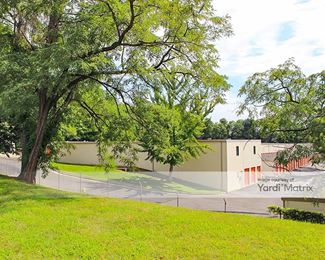 Photo 3 of Public Storage - 14123 Jefferson Davis Hwy, Woodbridge, VA