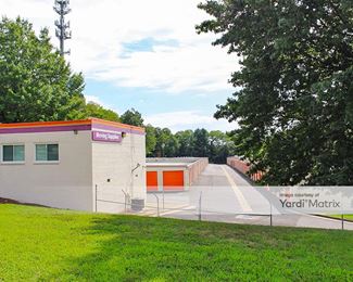 Photo 4 of Public Storage - 14123 Jefferson Davis Hwy, Woodbridge, VA