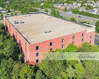 Photo 2 of Public Storage - 3700 Centreville Road, Chantilly, VA