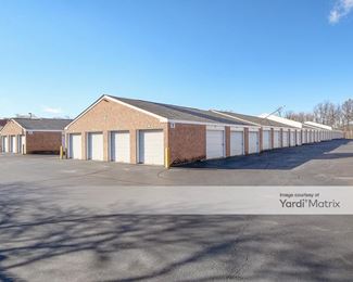 Photo 3 of Self Storage Plus - 4551 Eisenhower Avenue, Alexandria, VA