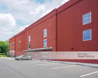 Photo 5 of Public Storage - 3640 Wheeler Avenue, Alexandria, VA