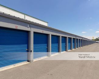 Photo 3 of StoragePRO of North Highlands - 4250 Roseville Road, North Highlands, CA