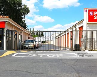 Photo 2 of Public Storage - 7719 Fair Oaks Blvd, Carmichael, CA