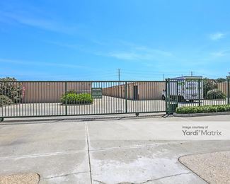 Photo 4 of Laguna Self Storage - 3000 Dwight Road, Elk Grove, CA
