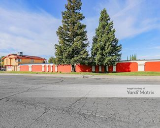 Photo 2 of iStorage - 3855 Madison Avenue, North Highlands, CA