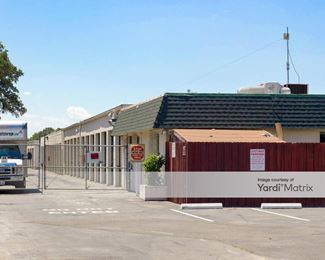Photo 4 of Longview Drive Self Storage - 4203 Industry Drive, Sacramento, CA