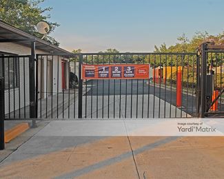 Photo 4 of Public Storage - 3700 Saint Barnabas Road, Suitland, MD