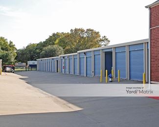 Photo 4 of Advantage Storage - 402 Interchange Street, McKinney, TX