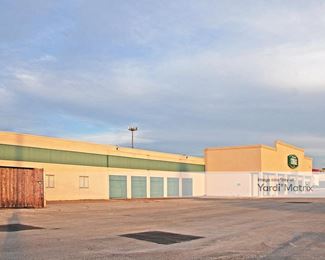 Photo 2 of Extra Space Storage - 10740 Garland Road, Dallas, TX