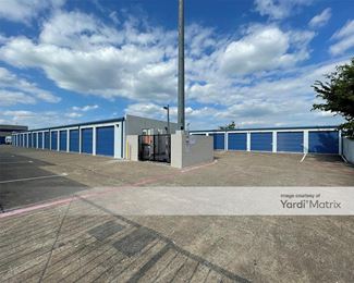 Photo 6 of CubeSmart Self Storage - 1230 Shiloh Road, Plano, TX