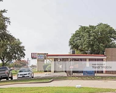 Storage Units for Rent available at 1707 South I-35 East, Carrollton, TX 75006