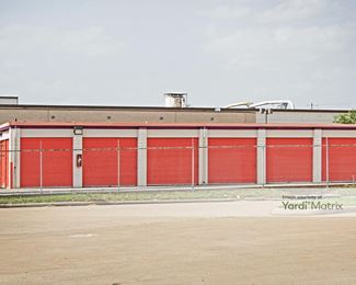 Photo 3 of Public Storage - 1707 South I-35 East, Carrollton, TX