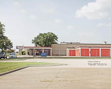 Storage Units for Rent available at 1707 South I-35 East, Carrollton, TX 75006