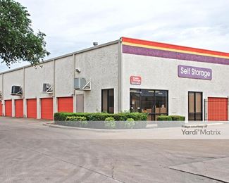 Photo 2 of Public Storage - 500 East Arapaho Road, Richardson, TX