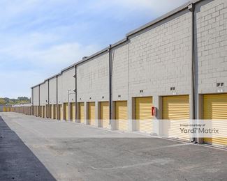 Photo 6 of Devon Self Storage - 140 Centennial Blvd, Richardson, TX