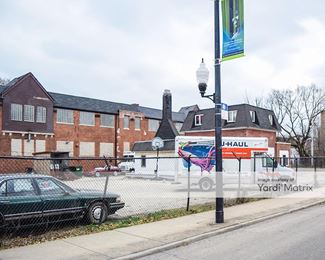 Photo 3 of South Shore Self Storage - 7843 South Exchange Avenue, Chicago, IL