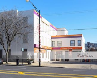 Photo 2 of Public Storage - 5643 North Broadway Street, Chicago, IL