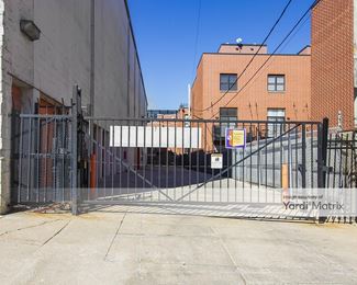 Photo 2 of Public Storage - 2835 North Western Avenue, Chicago, IL
