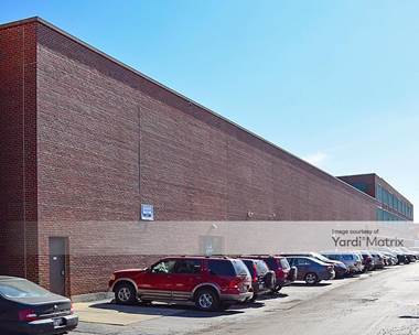 Storage Units for Rent available at 3001 North Knox Avenue, Chicago, IL 60641