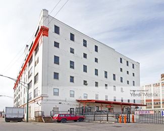 Photo 3 of Public Storage - 3659 South Ashland Avenue, Chicago, IL