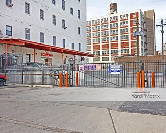 Photo 4 of Public Storage - 3659 South Ashland Avenue, Chicago, IL