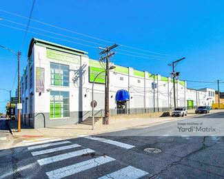 Photo 3 of Extra Space Storage - 615 West Pershing Road, Chicago, IL