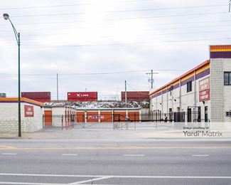 Photo 3 of Public Storage - 8484 South South Chicago Avenue, Chicago, IL