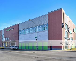 Photo 3 of Extra Space Storage - 4455 West Montrose Avenue, Chicago, IL