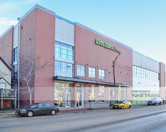 Photo 4 of Extra Space Storage - 4455 West Montrose Avenue, Chicago, IL