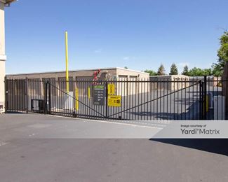 Photo 3 of Extra Space Storage - 5951 West Oaks Blvd, Rocklin, CA