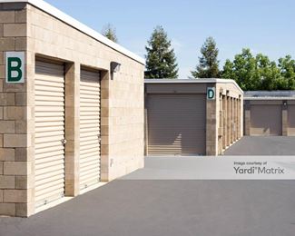 Photo 4 of Extra Space Storage - 5951 West Oaks Blvd, Rocklin, CA