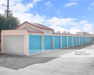 Photo 2 of Extra Space Storage - 391 Nevada Street, Auburn, CA