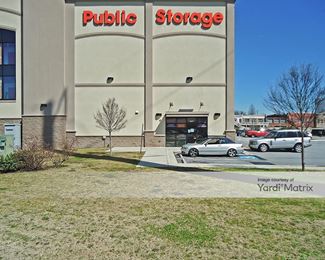 Photo 2 of Public Storage - 647 Donald Lee Hollowell Pkwy NW, Atlanta, GA