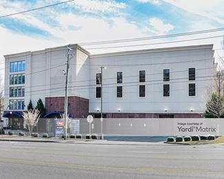 Photo 2 of iStorage - 4775 Peachtree Road, Atlanta, GA