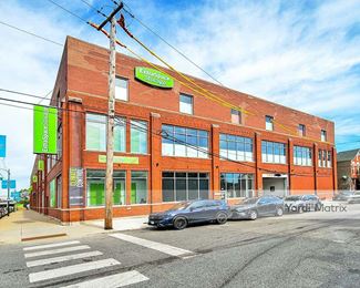 Photo 2 of Extra Space Storage - 1625 South Ashland Avenue, Chicago, IL