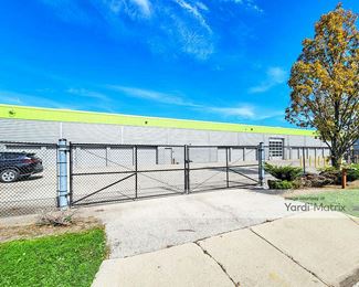 Photo 2 of Extra Space Storage - 1800 Des Plaines Avenue, Forest Park, IL