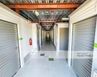 Photo 6 of Extra Space Storage - 1800 Des Plaines Avenue, Forest Park, IL