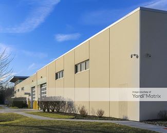 Photo 5 of StorageMart - 2121 Shermer Road, Northbrook, IL