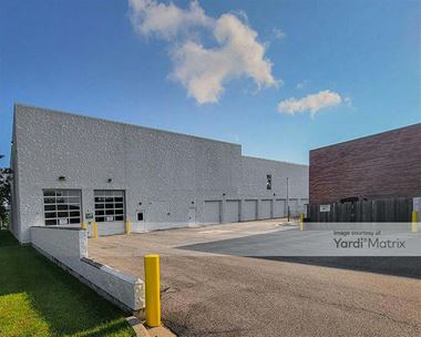 Storage Units for Rent available at 3220 West Touhy Avenue, Skokie, IL 60076