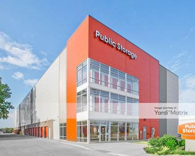Storage Units for Rent available at 5830 Howard Street, Skokie, IL 60077