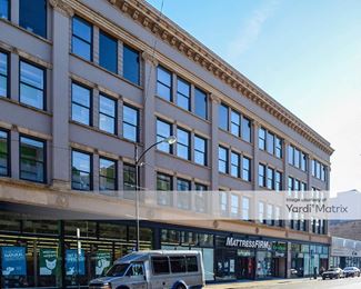 Photo 2 of Storage Star - 1300 North Ashland Avenue, Chicago, IL