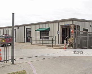 Photo 1 of Bell Avenue Self Storage - 304 East Sycamore Street, Denton, TX